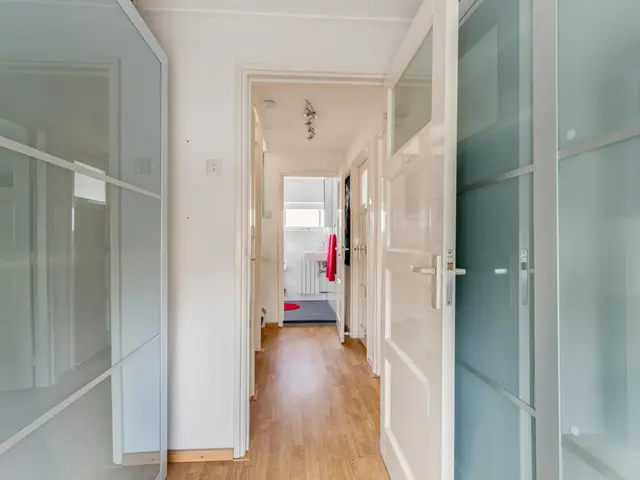 Plutolaan 28, HEERHUGOWAARD