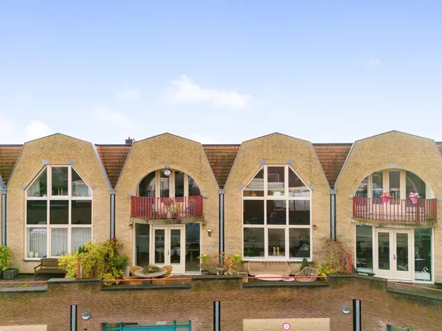 Gouden Stulp 6, CASTRICUM