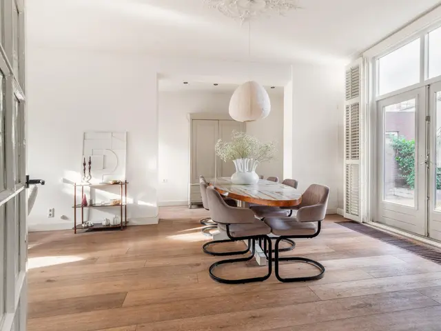 Dr. Schuitstraat 11, BEVERWIJK