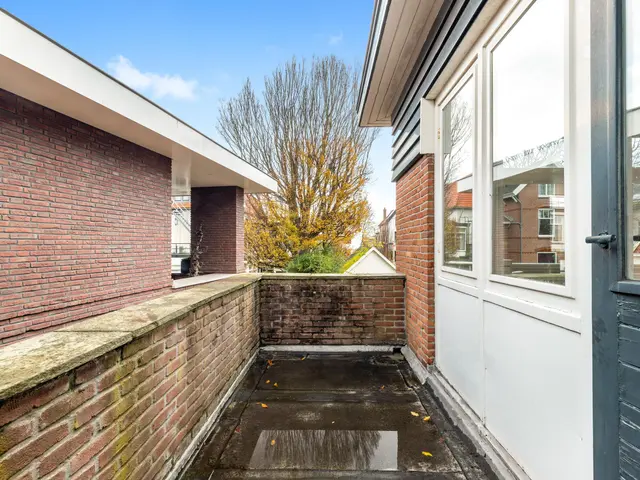 Dr. Schuitstraat 11, BEVERWIJK