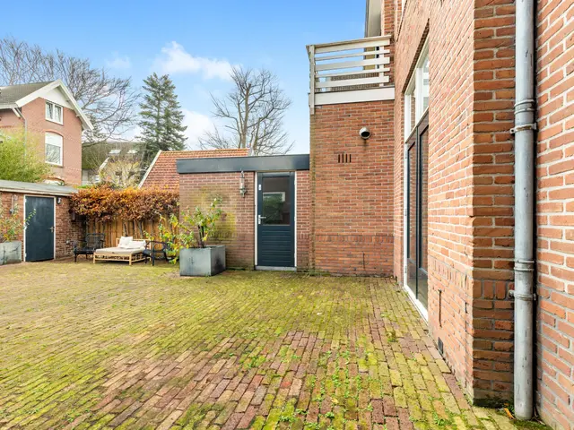 Dr. Schuitstraat 11, BEVERWIJK