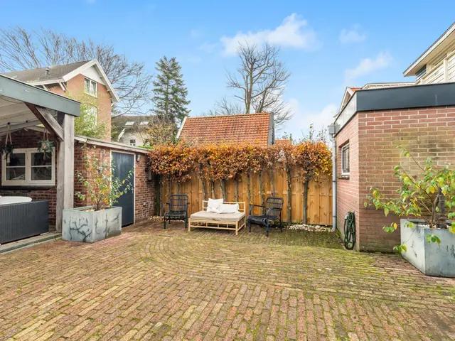 Dr. Schuitstraat 11, BEVERWIJK