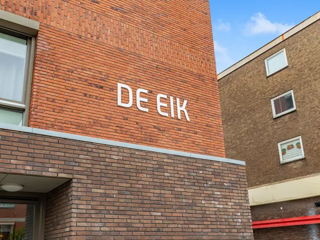 Eikenstraat 32, BEVERWIJK