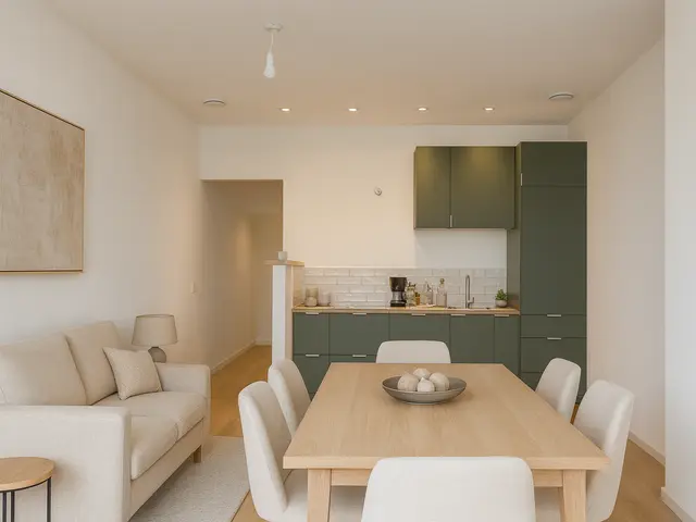 Laan van Meerestein 38, BEVERWIJK