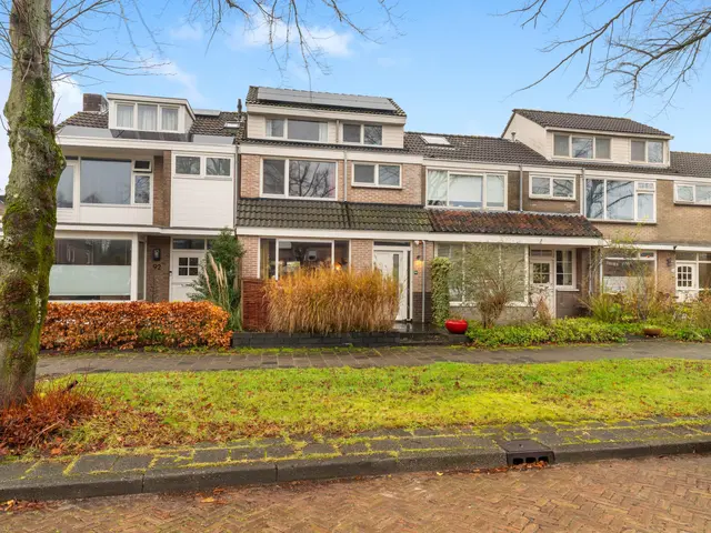 Lindenlaan 90, CASTRICUM