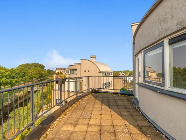 Vijverlaan 12, HEILOO