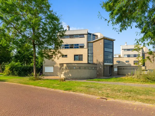 Vijverlaan 12, HEILOO