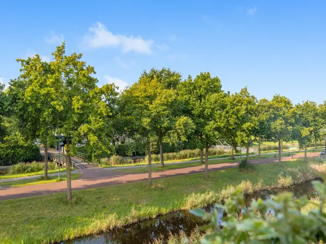 Vijverlaan 12, HEILOO