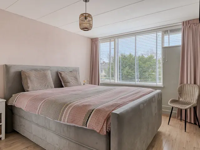 Termijen 107, HEILOO