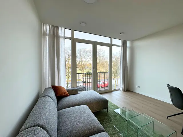 Laan van Meerestein 32, BEVERWIJK