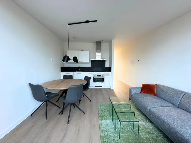 Laan van Meerestein 32, BEVERWIJK