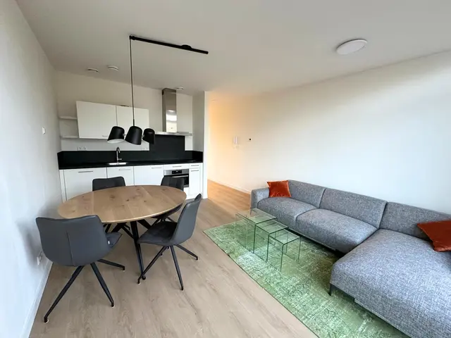 Laan van Meerestein 32, BEVERWIJK