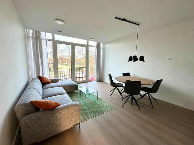 Laan van Meerestein 32, BEVERWIJK