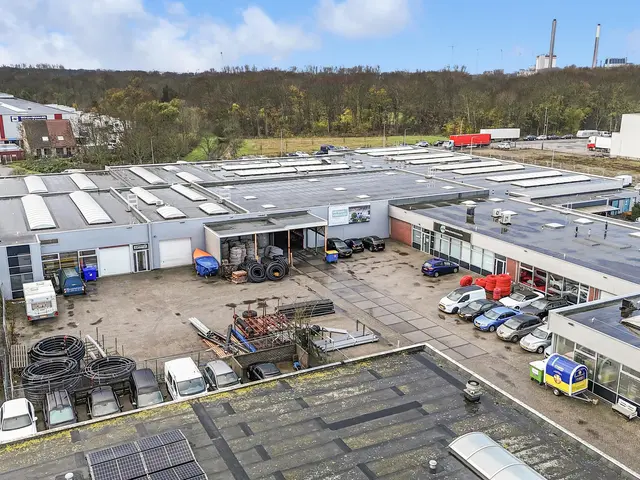 Lijndenweg 32C, VELSEN-NOORD