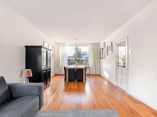 Meidoornstraat 9, UITGEEST