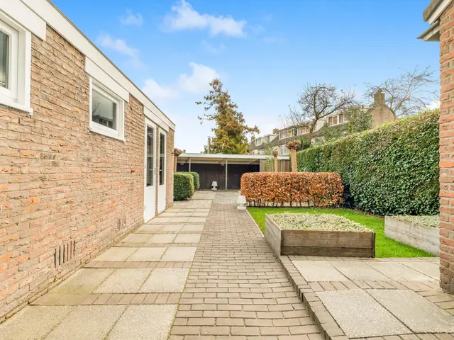 Meidoornstraat 9, UITGEEST