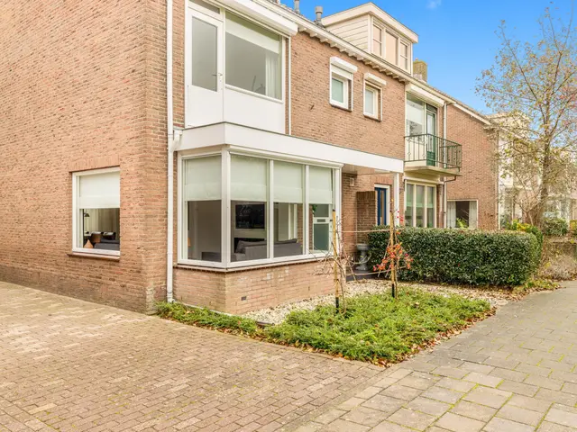 Meidoornstraat 9, UITGEEST