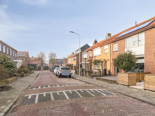 Jacob van Oostzanenstraat 16, HEEMSKERK