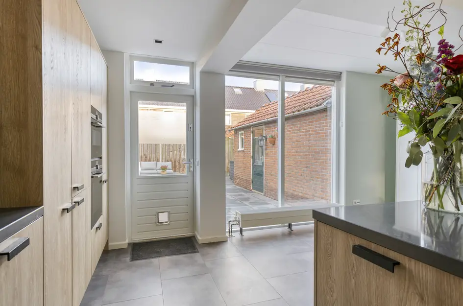 Jacob van Oostzanenstraat 16