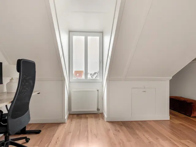 Hooykamplaan 4, UITGEEST