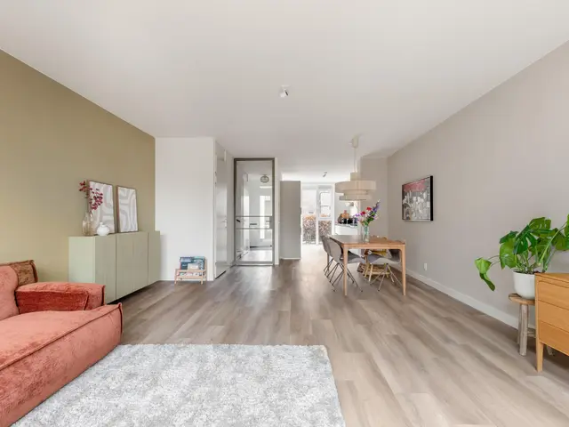 Hooykamplaan 4, UITGEEST