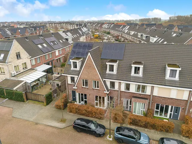 Hooykamplaan 4, UITGEEST