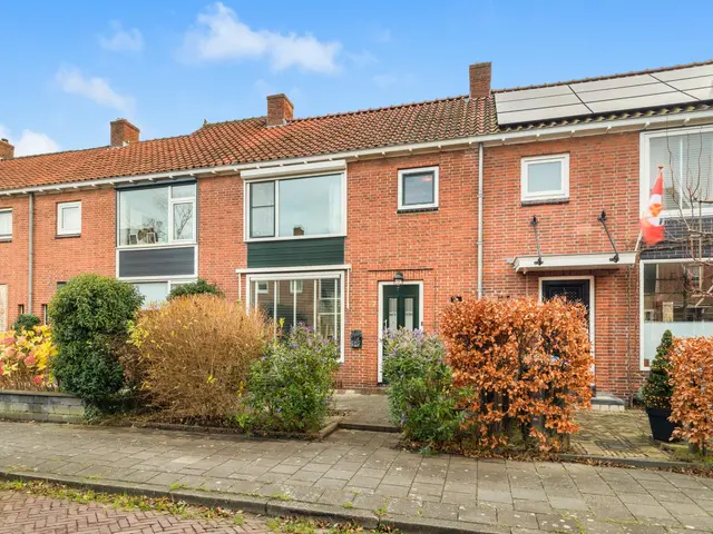 Witte Duifstraat 17, KROMMENIE