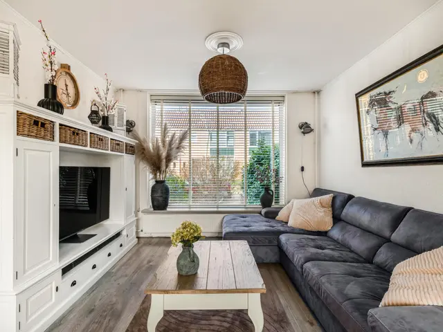 Witte Duifstraat 17, KROMMENIE