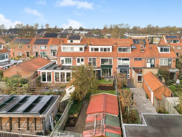 Witte Duifstraat 17, KROMMENIE