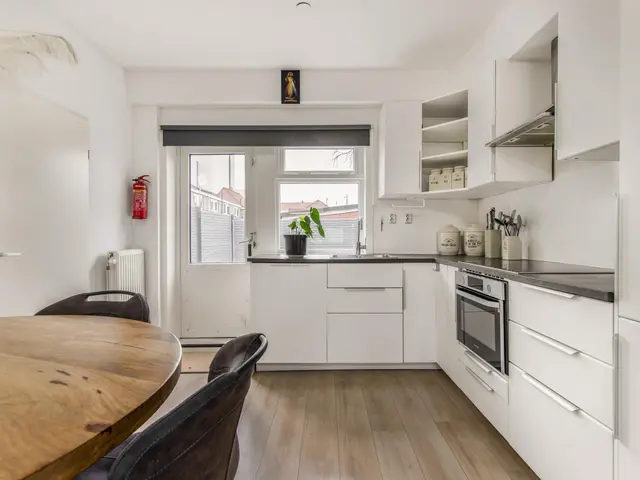 Westerwijkstraat 1A, VELSEN-NOORD