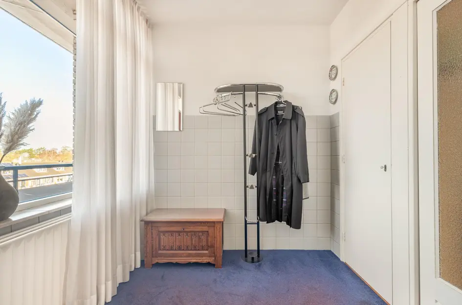 Admiraal de Ruyterlaan 30