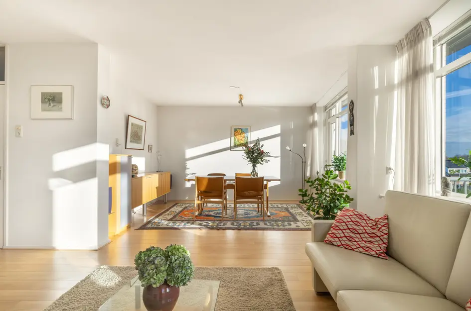 Admiraal de Ruyterlaan 30