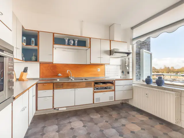 Admiraal de Ruyterlaan 30, CASTRICUM