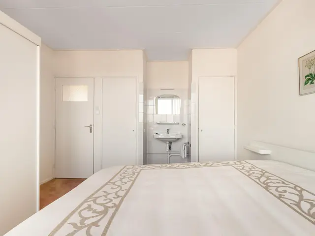 Admiraal de Ruyterlaan 30, CASTRICUM