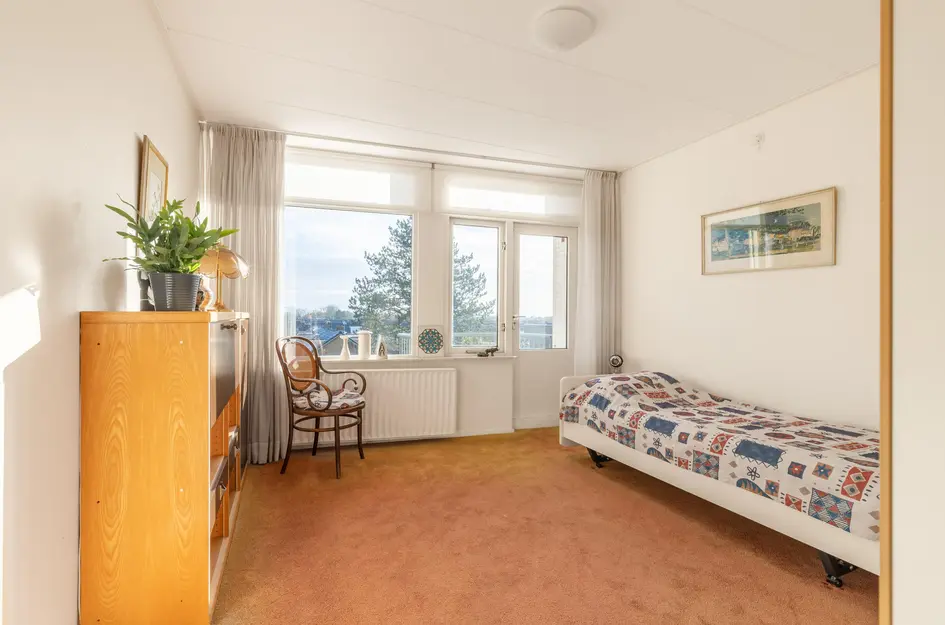 Admiraal de Ruyterlaan 30