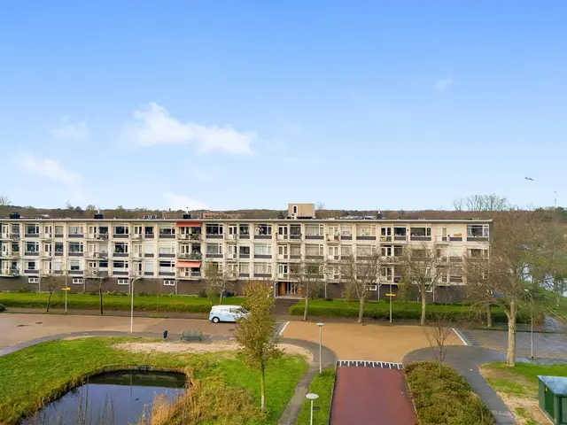 Admiraal de Ruyterlaan 30, CASTRICUM