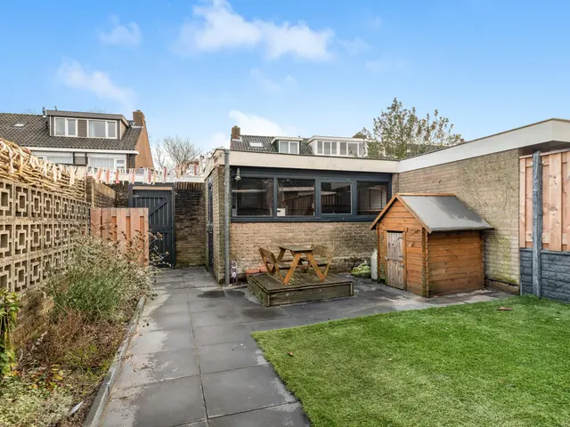 Bachstraat 24, AKERSLOOT