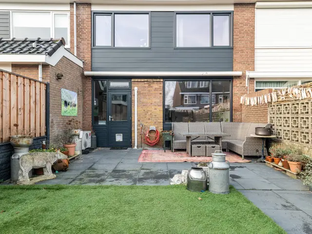 Bachstraat 24, AKERSLOOT