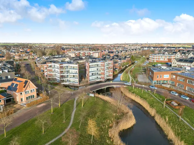 Graskamplaan 64, UITGEEST