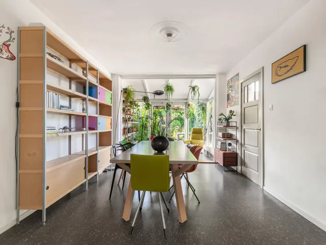 Gladiolenlaan 12, BEVERWIJK