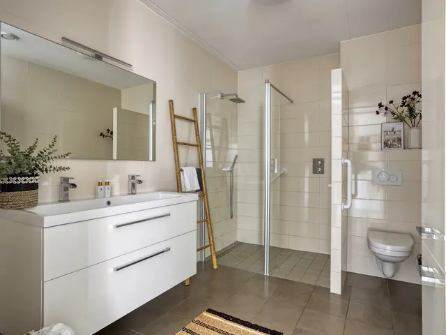 Raadhuisstraat 143, HEEMSKERK