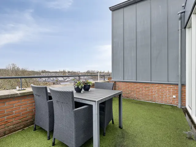 Raadhuisstraat 143, HEEMSKERK