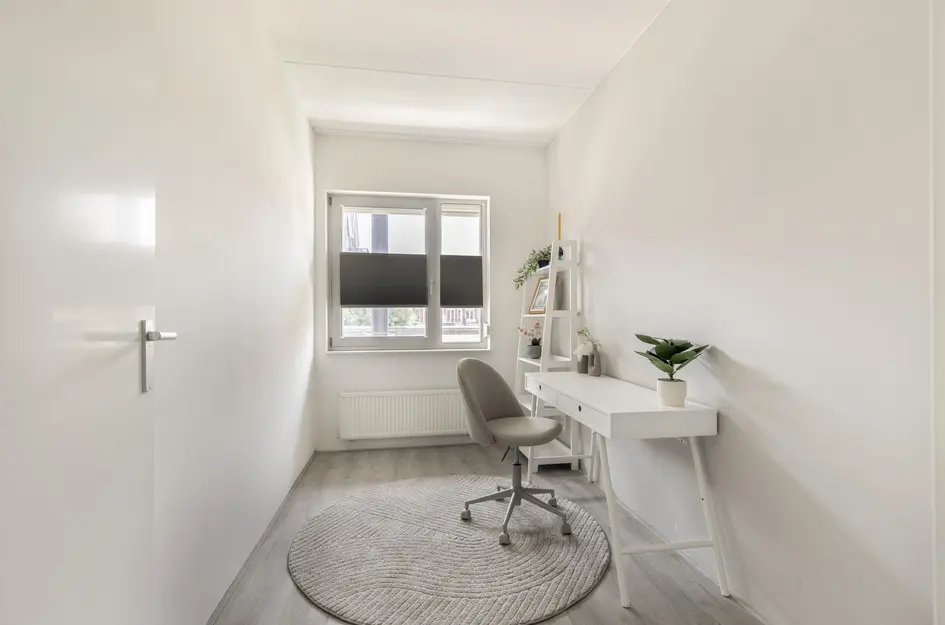 Torenstraat 4b