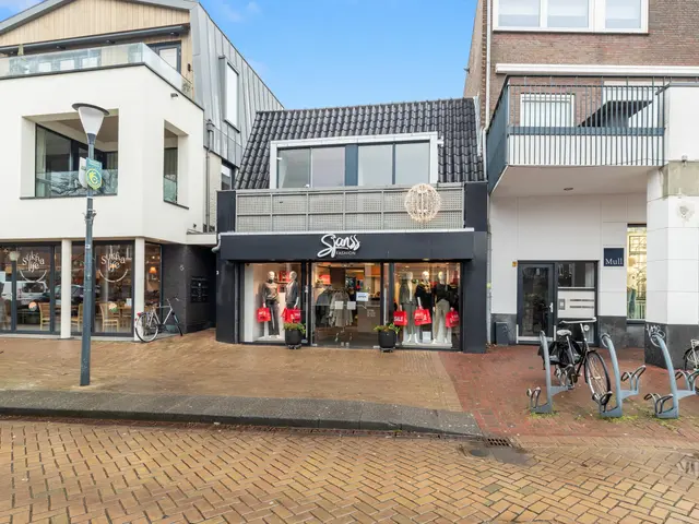 Burgemeester Mooijstraat 3, CASTRICUM