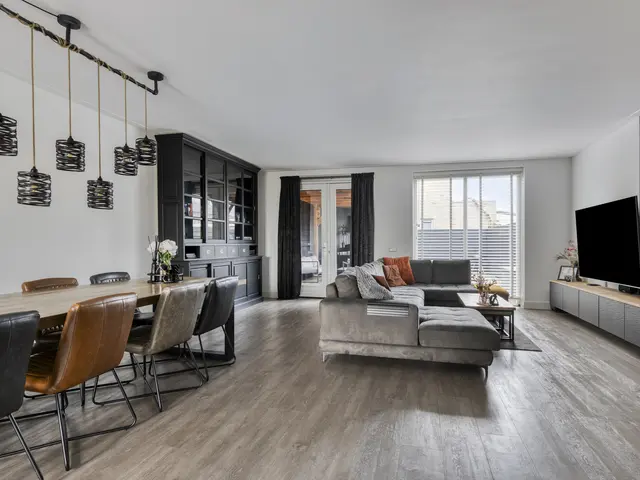 Avenweide 72, HEEMSKERK