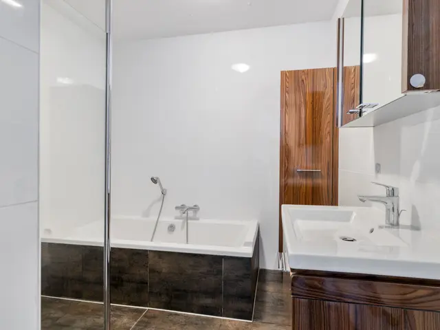 Avenweide 72, HEEMSKERK