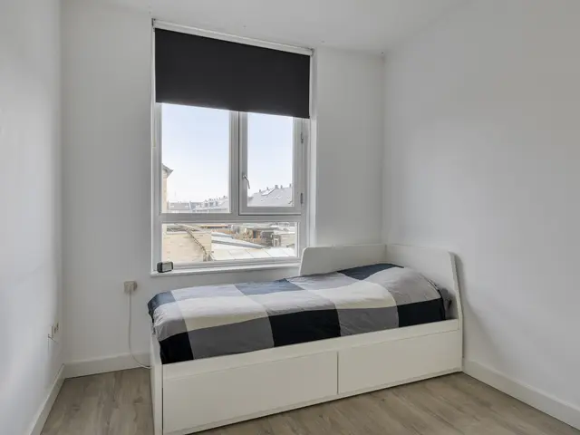 Avenweide 72, HEEMSKERK