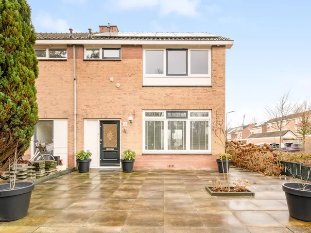 Brouwersgracht 15, HEERHUGOWAARD