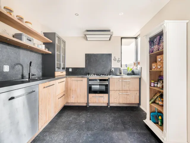 Brouwersgracht 15, HEERHUGOWAARD