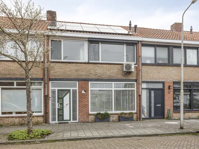 Schutterstraat 11, IJMUIDEN